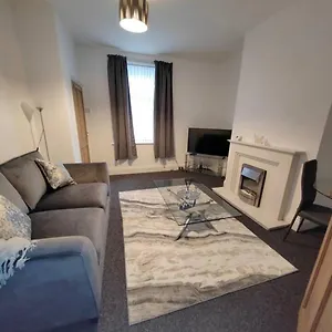 Church View House,2bed,brighouse Location Apartment
